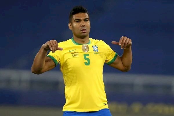 Manchester United deseja Casemiro e oferece contrato “irrecusável”