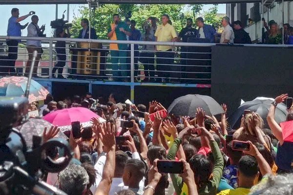 Bolsonaro em BH: “90?cristãos, mas respeitamos todas as religiões”