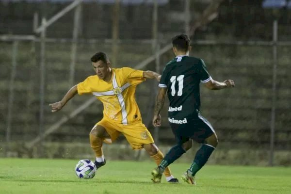 Goiás x Brasiliense: onde assistir, horário e escalações