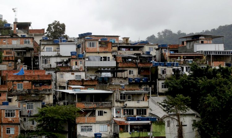 Jovens do Morro dos Prazeres lançam edital Favela Empreendedora